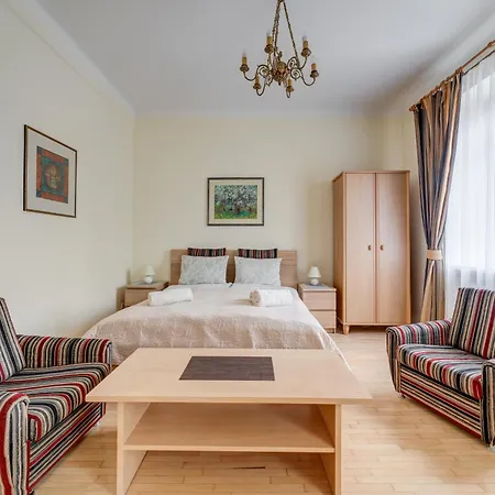 Old Town Antokolskio *